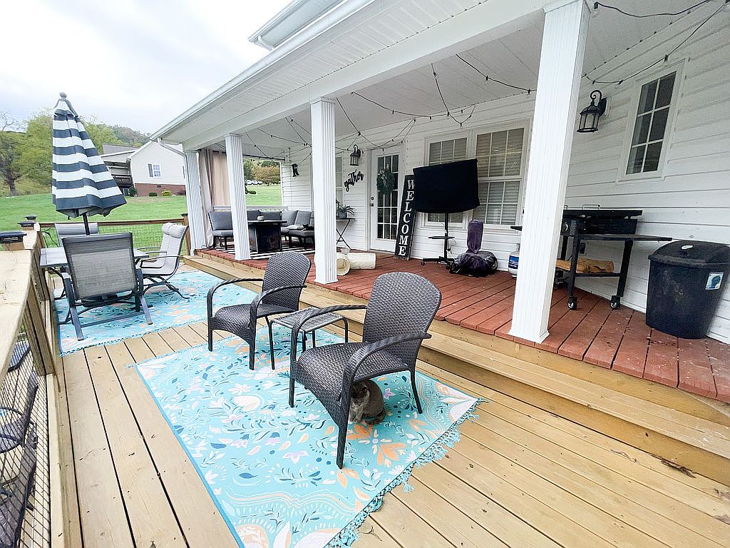 45 Oaklawn Cir, Lebanon, VA 24266 — photo 4