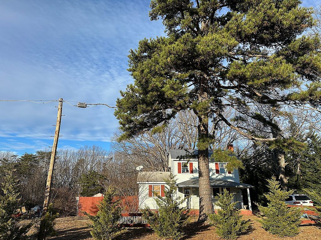 5440 Shula Dr, Hurt, VA 24563 — photo 6