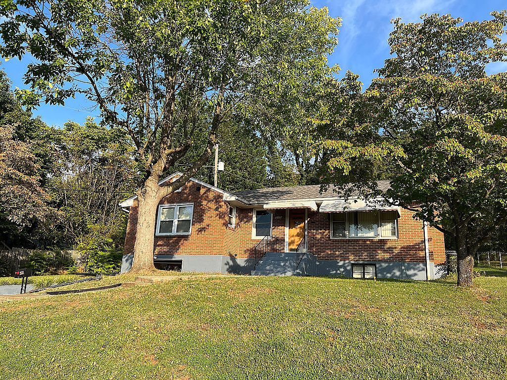 2535 Broad St Nw, Roanoke, VA 24012 — photo 2