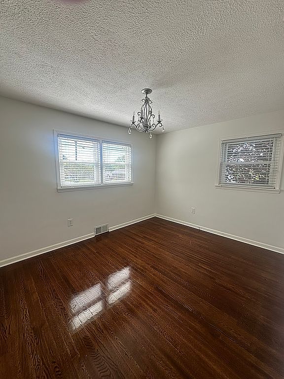 110 South Ln, Bluefield, VA 24605 — photo 6