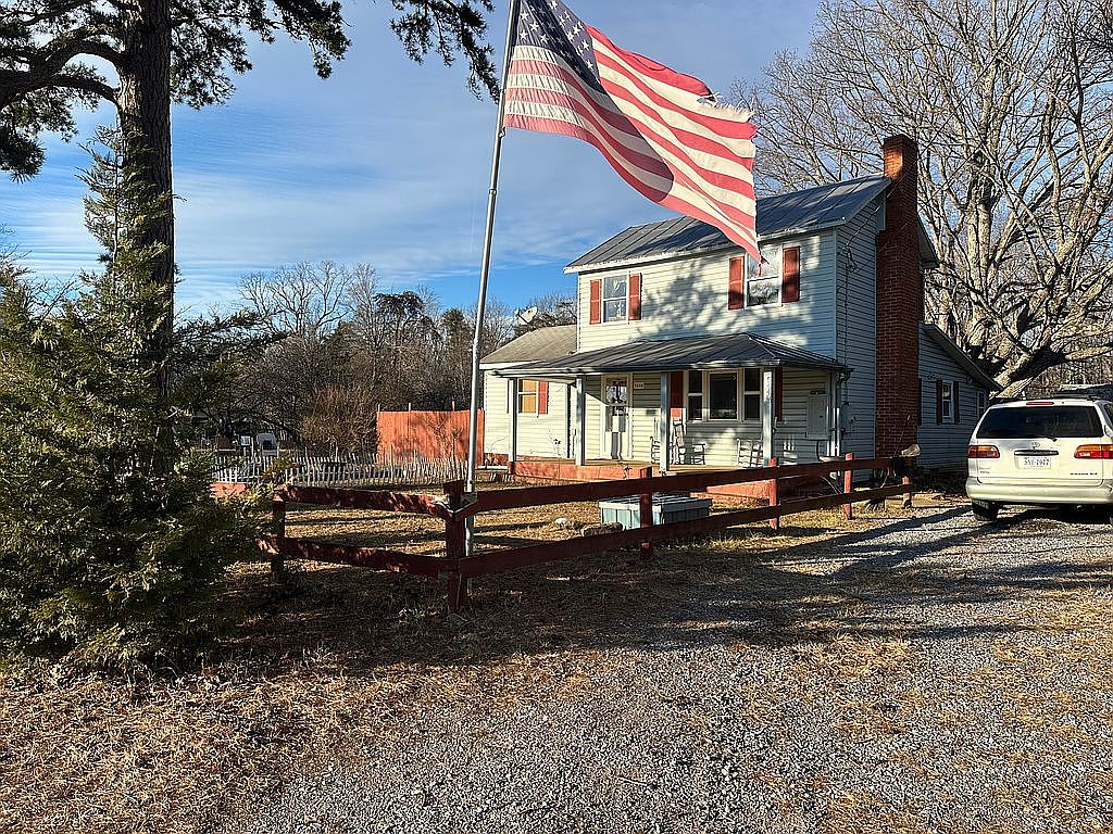 5440 Shula Dr, Hurt, VA 24563 — photo 4
