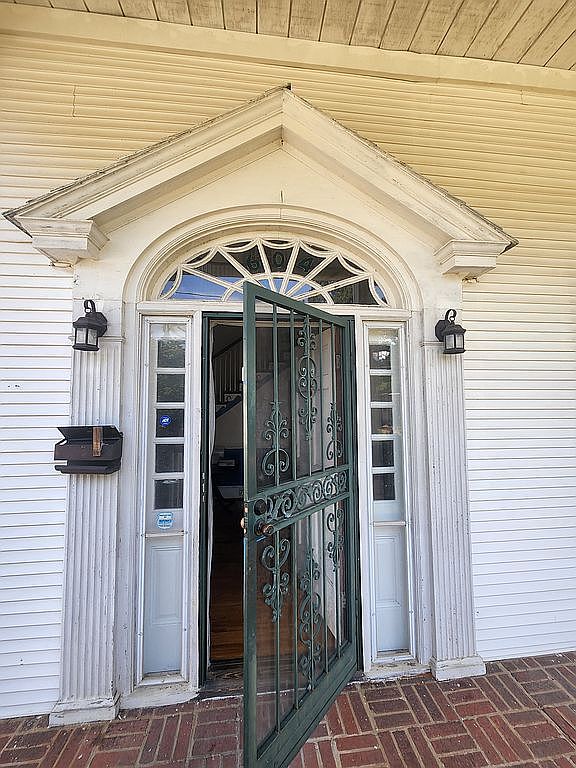 604 Windsor Ave, Lawrenceville, VA 23868 — photo 4