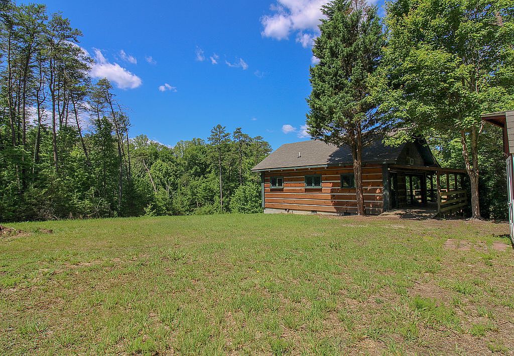 164 Old Cabin Rd, Cascade, VA 24069 — photo 6