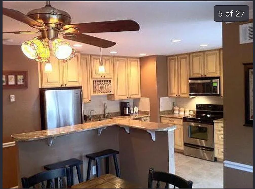 8240 Taunton Pl W, Springfield, VA 22152 — photo 6