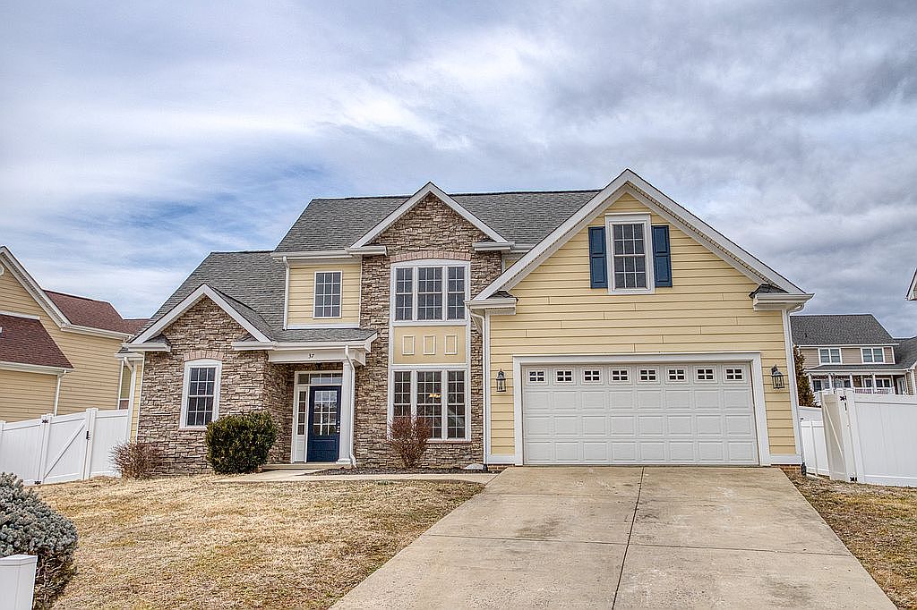 37 S Windsong Ct, Fishersville, VA 22939 — photo 5