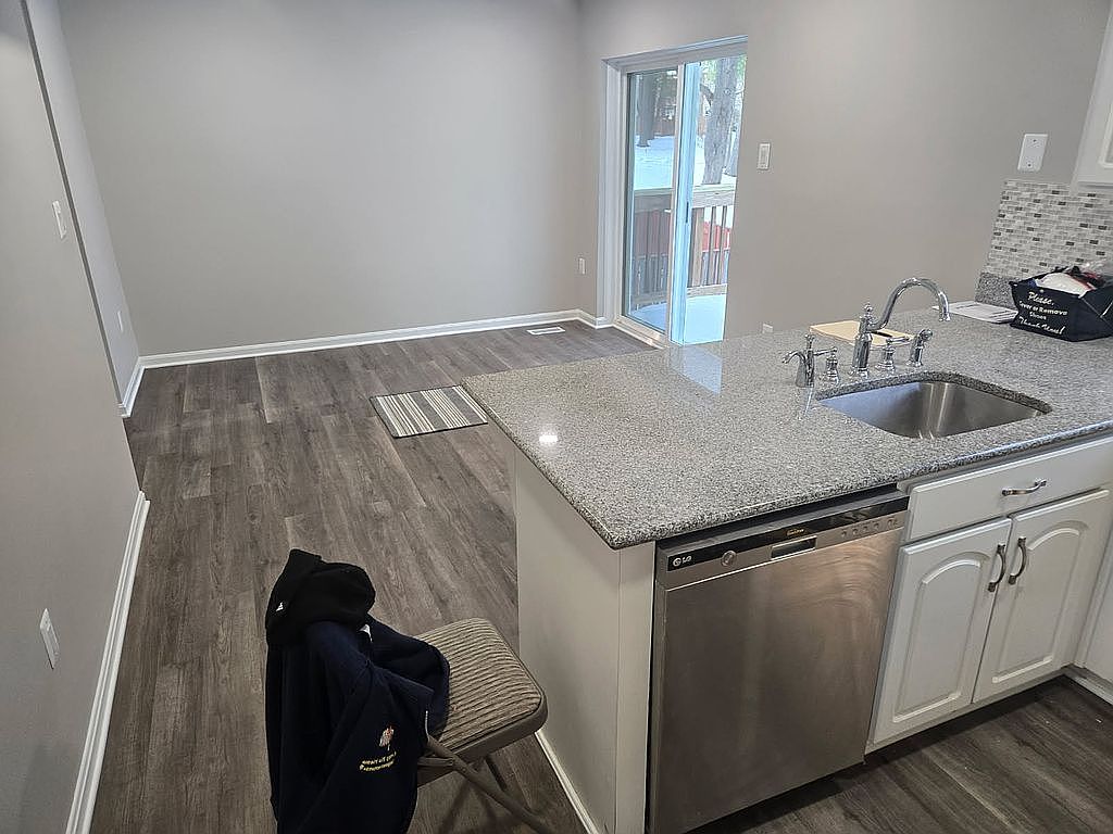 6639 Green Ash Dr, Springfield, VA 22152 — photo 6