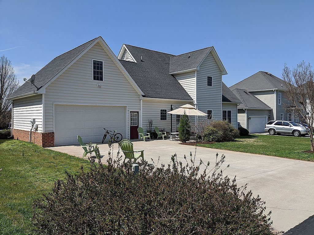 507 Wyndhurst Dr, Lynchburg, VA 24502 — photo 3