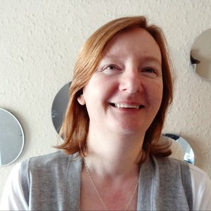 A photo of Aline Hayes