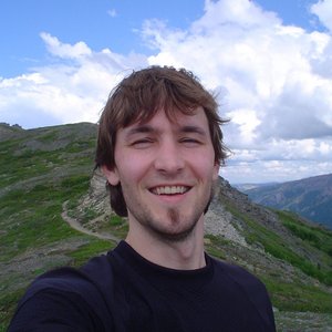A photo of Geoffrey Grosenbach