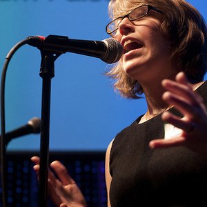 A photo of Pam Selle