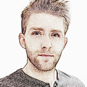A photo of Adam Eivy \[._.]/