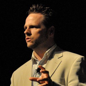 A photo of Derek Featherstone