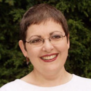 A photo of Caroline Jarrett