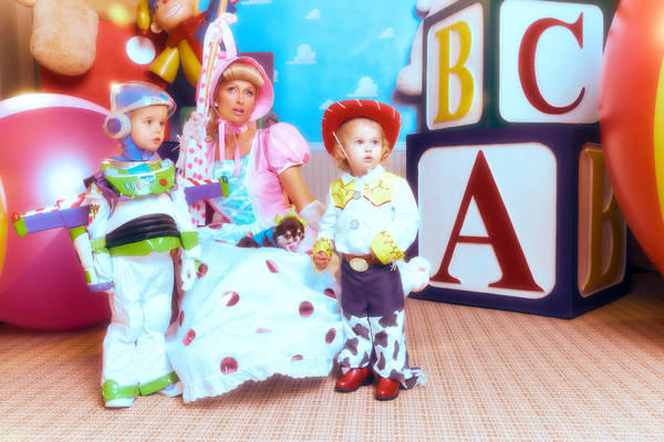 Paris Hilton-11:11 Media