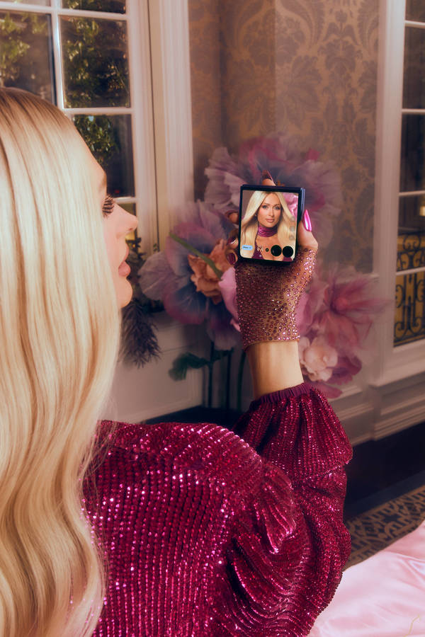 Paris Hilton-Motorola