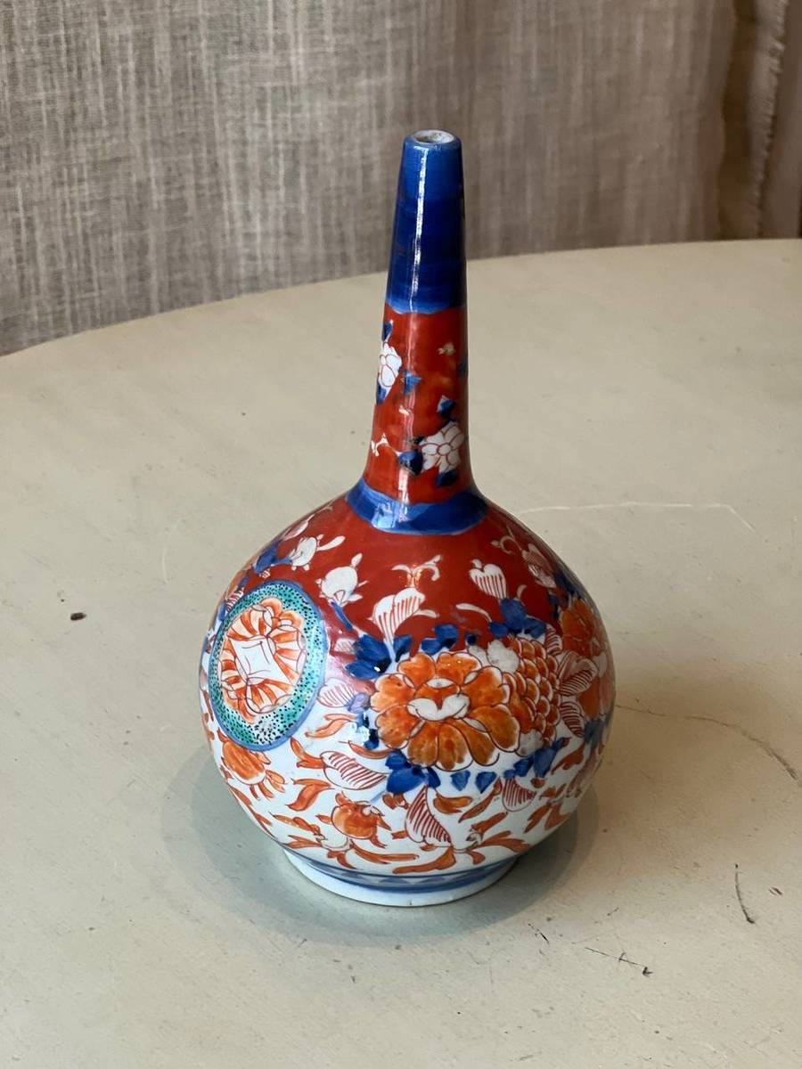 Imari 8" Stick Vase
