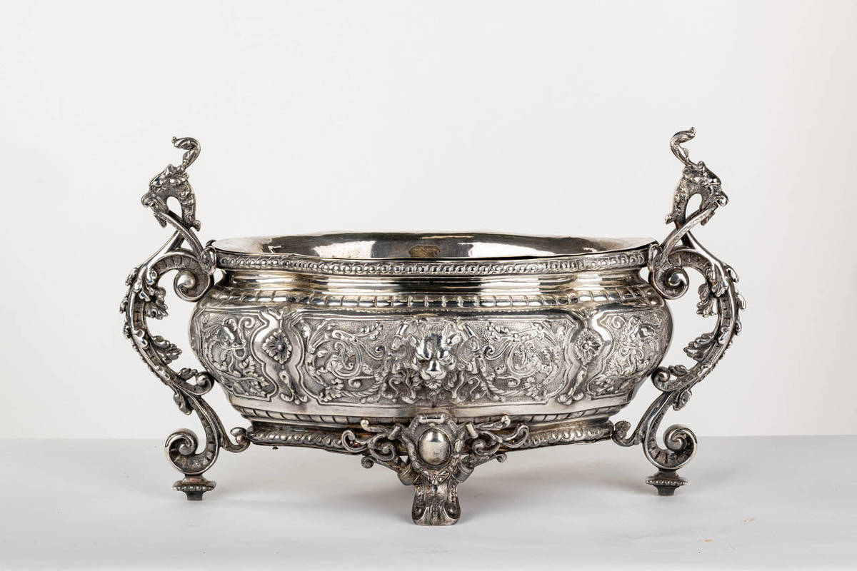 Parisian Jardiniere - Elegant Home Decor