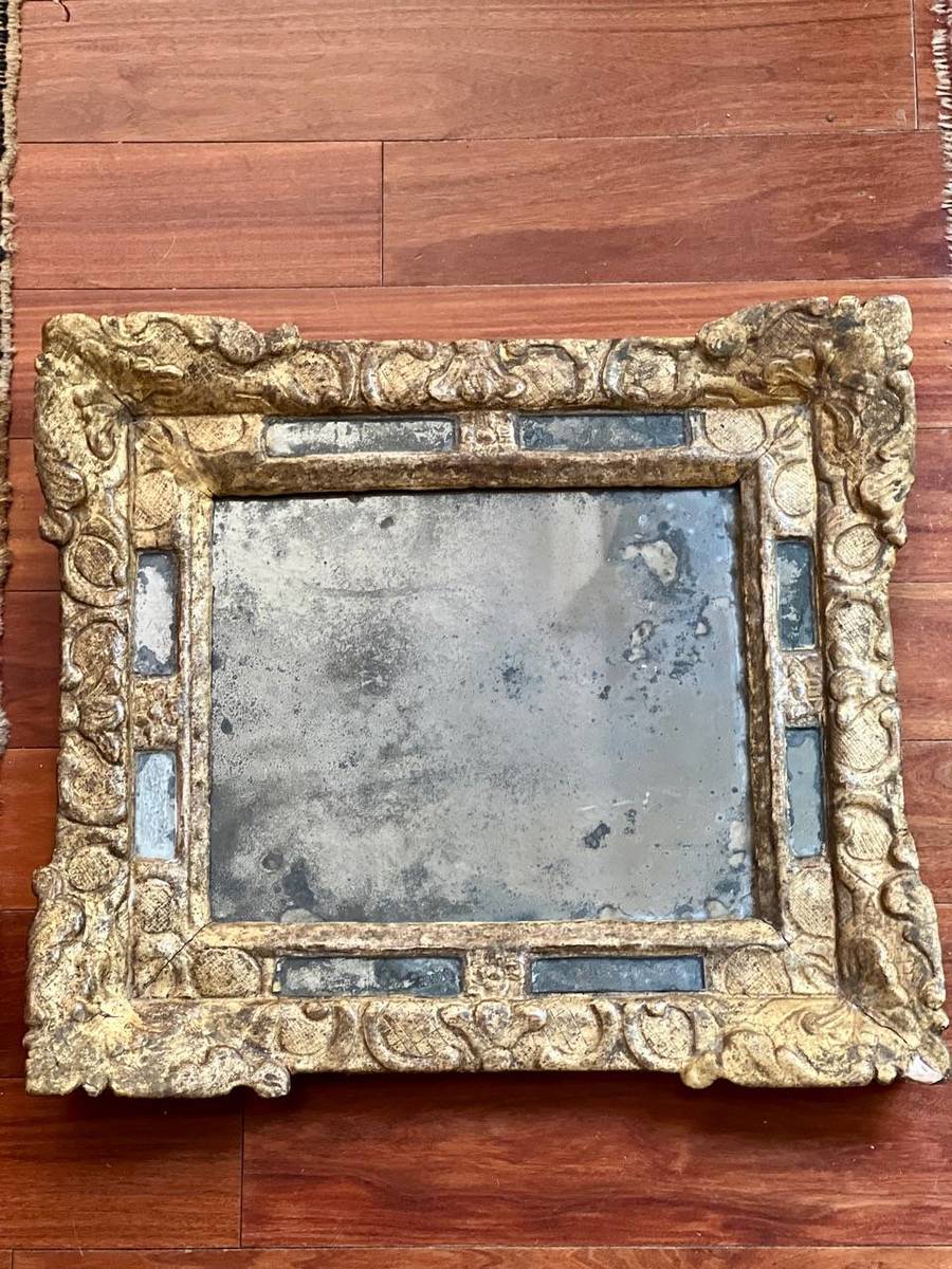 17th Century French Gilt Mirror