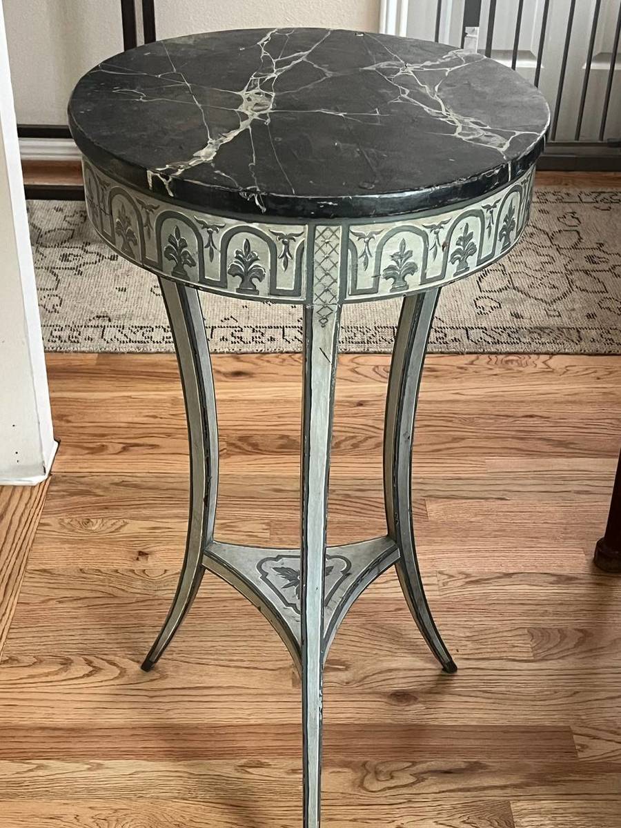 Late 19th-Century French Gieridon Table