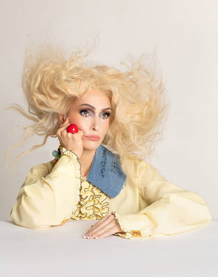 Jenn Lyon - Photobook Magazine