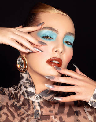 Colorific - Photobook Magazine