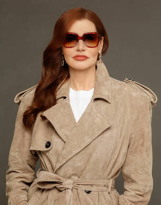 Geena Davis - New Beauty Magazine