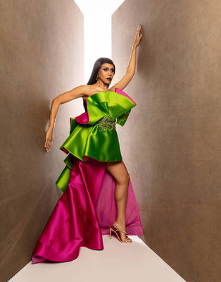 Deborah Cox - L'Officiel Fashion Book