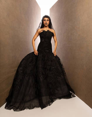 Deborah Cox - L'Officiel Fashion Book