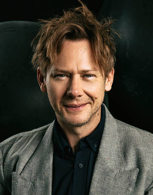 Jimmi Simpson - Photobook Magazine