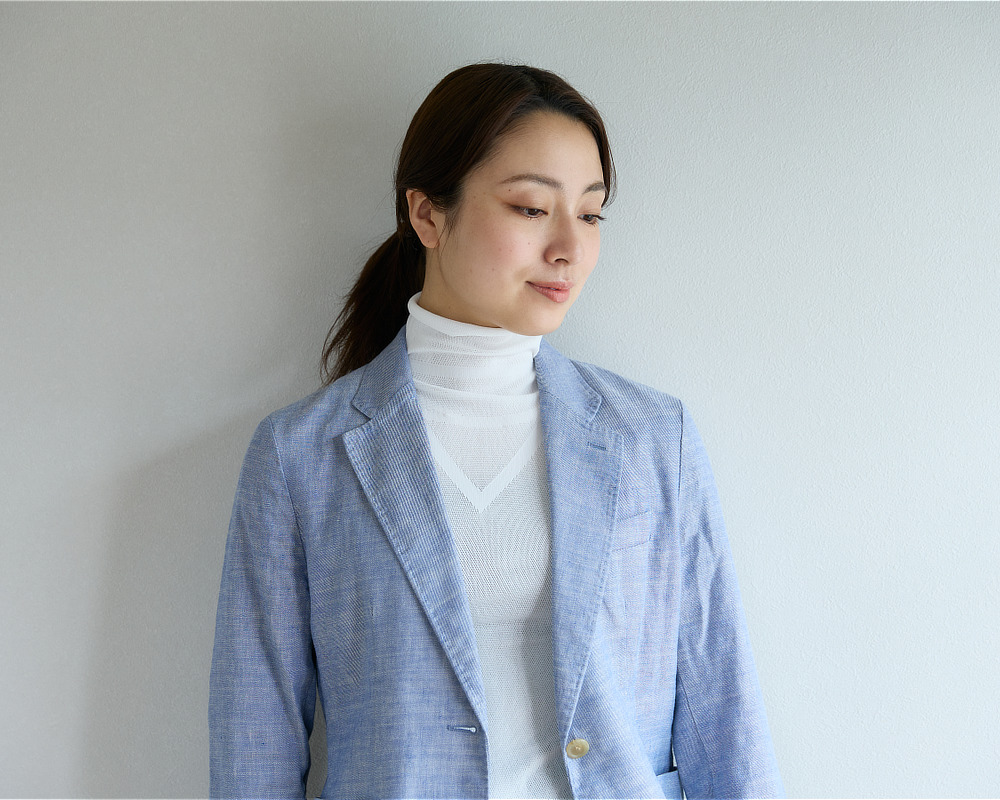 《ハイネックインナー/男女兼用》 UVカット98%、縫い目なしで動きやすい「サラリフィット」|Salari