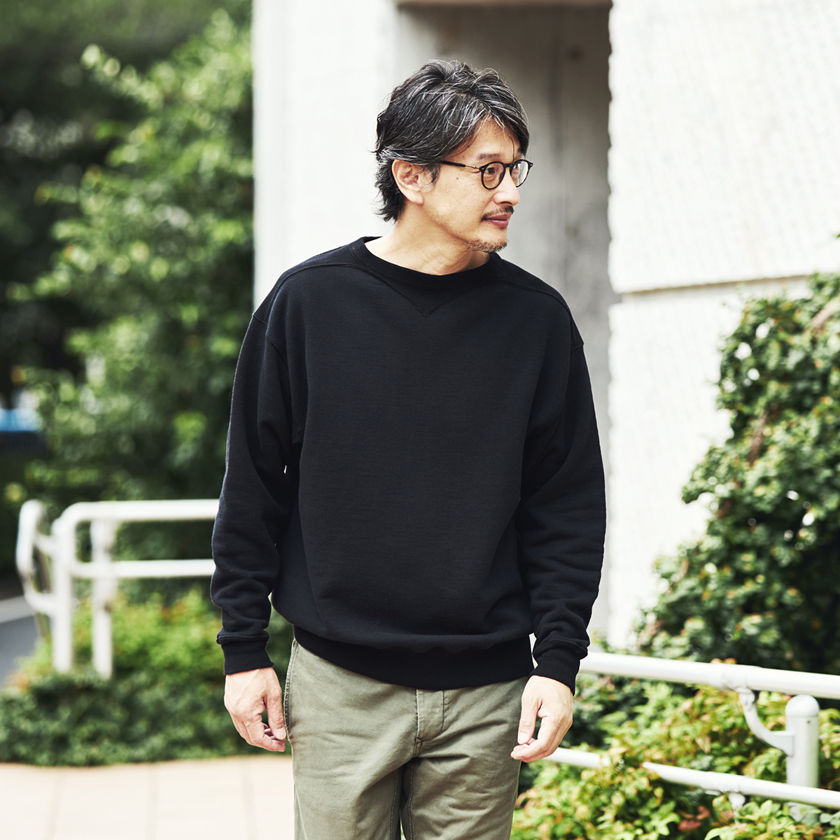 ファンにはたまらない一枚。現代の染色技術で生まれた新色「ブラック」をMade in Japanで。先行予約特典付きの「フットボールシャツ」｜A.G. Spalding & Bros
