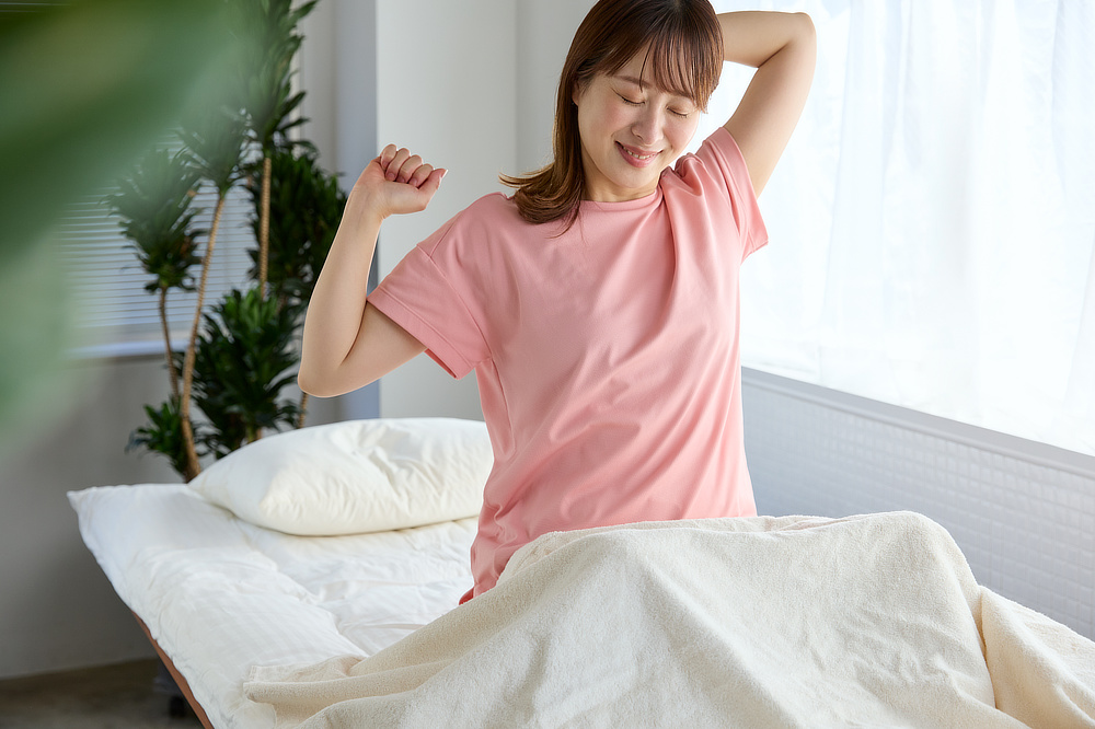 原料から糸・生地を作り、製品化までにかかる時間は約８ヶ月。一貫管理のもと国内生産、品質が担保｜寝ている間に、疲れ・むくみ・コリを改善。一般医療機器『VENEX（ヴェネクス）』のリカバリーウエア