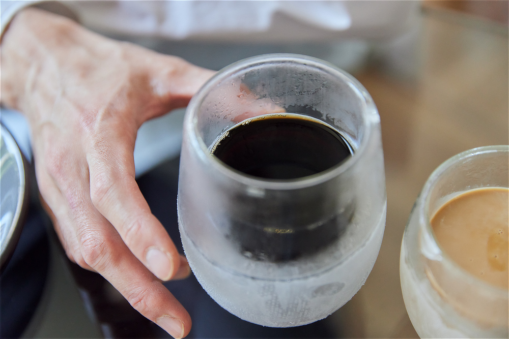 《アイスコーヒー 無糖 330ml×2種》スペシャルティコーヒー使用、ストレートで楽しむ「プレミアムアイスコーヒー」|Espresso Tokyo×豆善