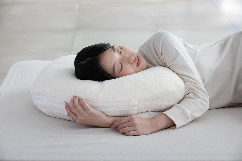 横向き寝 専用枕『YOKONEGU Premium(ヨコネグプレミアム)』(抱きまくら)