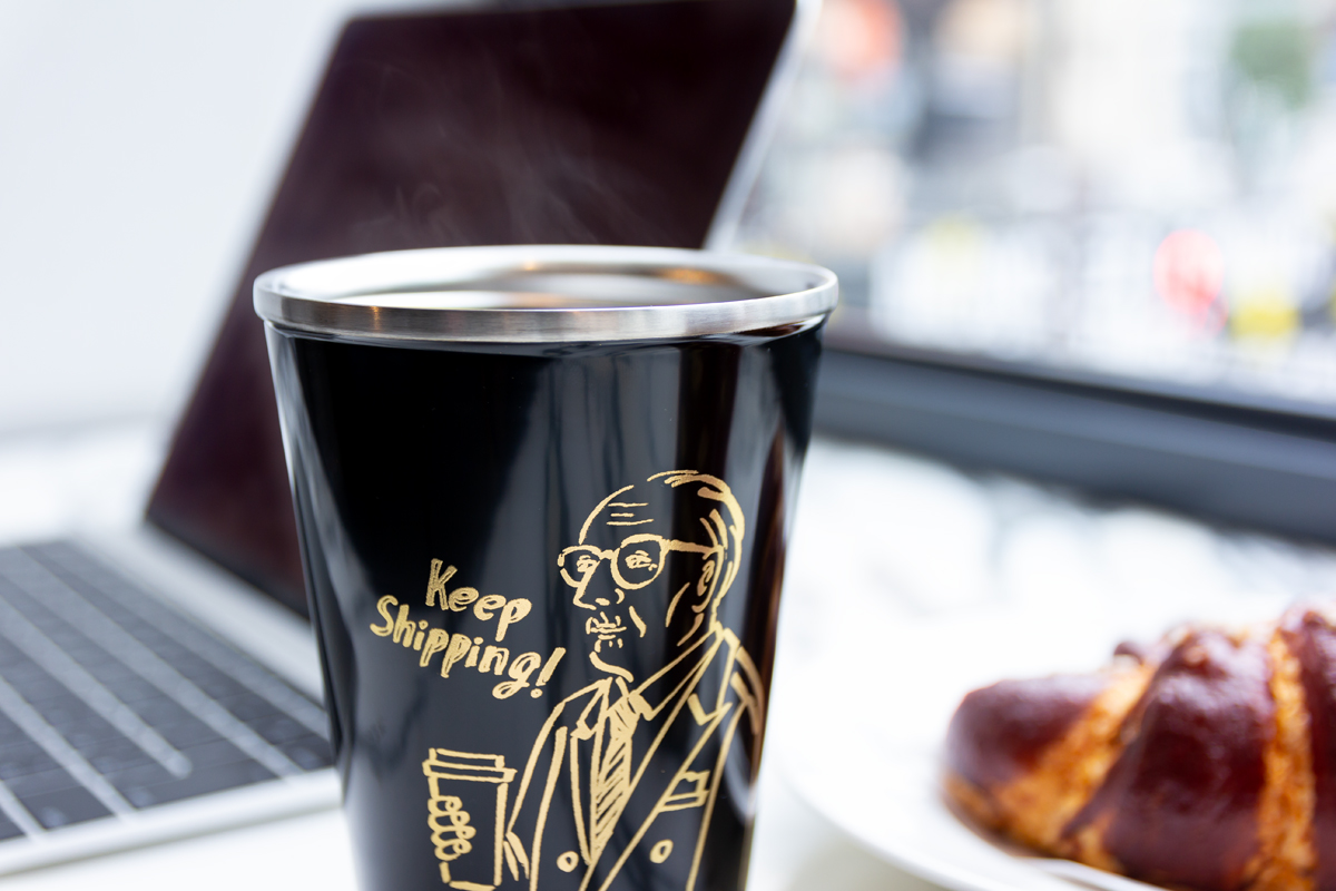 漆を施したthermo mug（サーモマグ）』が作る真空二重構造のステンレスボトル（タンブラー）