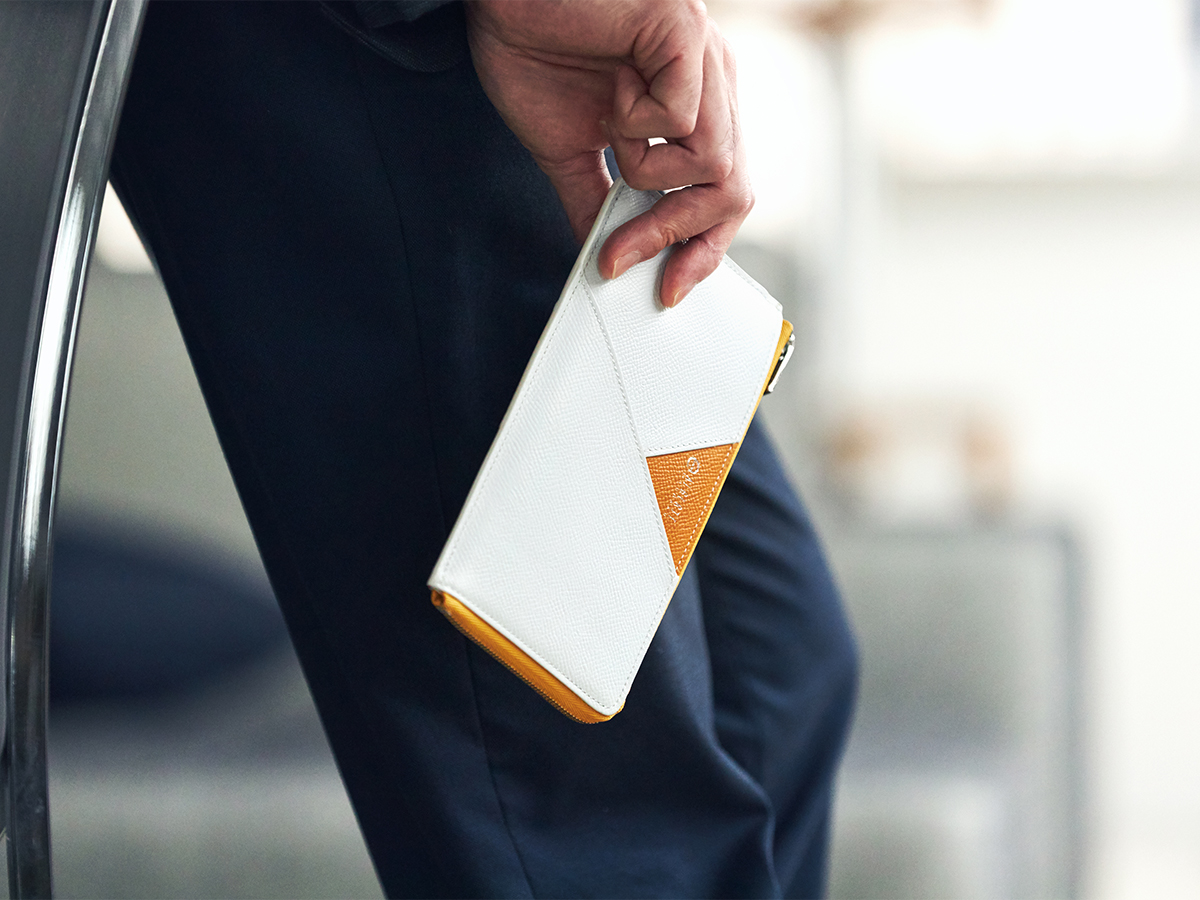 無駄がないシンプルでスマートなデザイン。無理なくミニマムを極めた、「薄い財布」の傑作(長財布、二つ折り財布、パスケース、カードホルダー)|ALBERTE