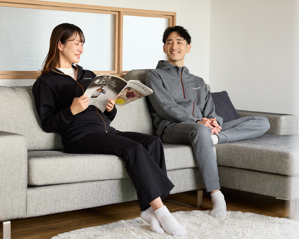 移動時間やスキマ時間を修復タイムに変える「リカバリームーブ」｜着るだけで、疲れ・むくみ・コリを改善。一般医療機器『VENEX（ヴェネクス）』のリカバリームーブ