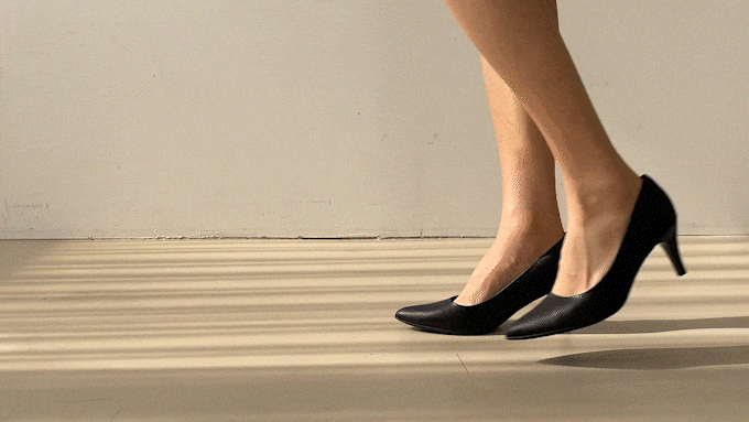 足とパンプスが一体になる感覚で、痛くない、疲れない｜全方位クッション、スニーカーより柔らかな「コンフォートパンプス」｜Piccadilly（ピカジリー）