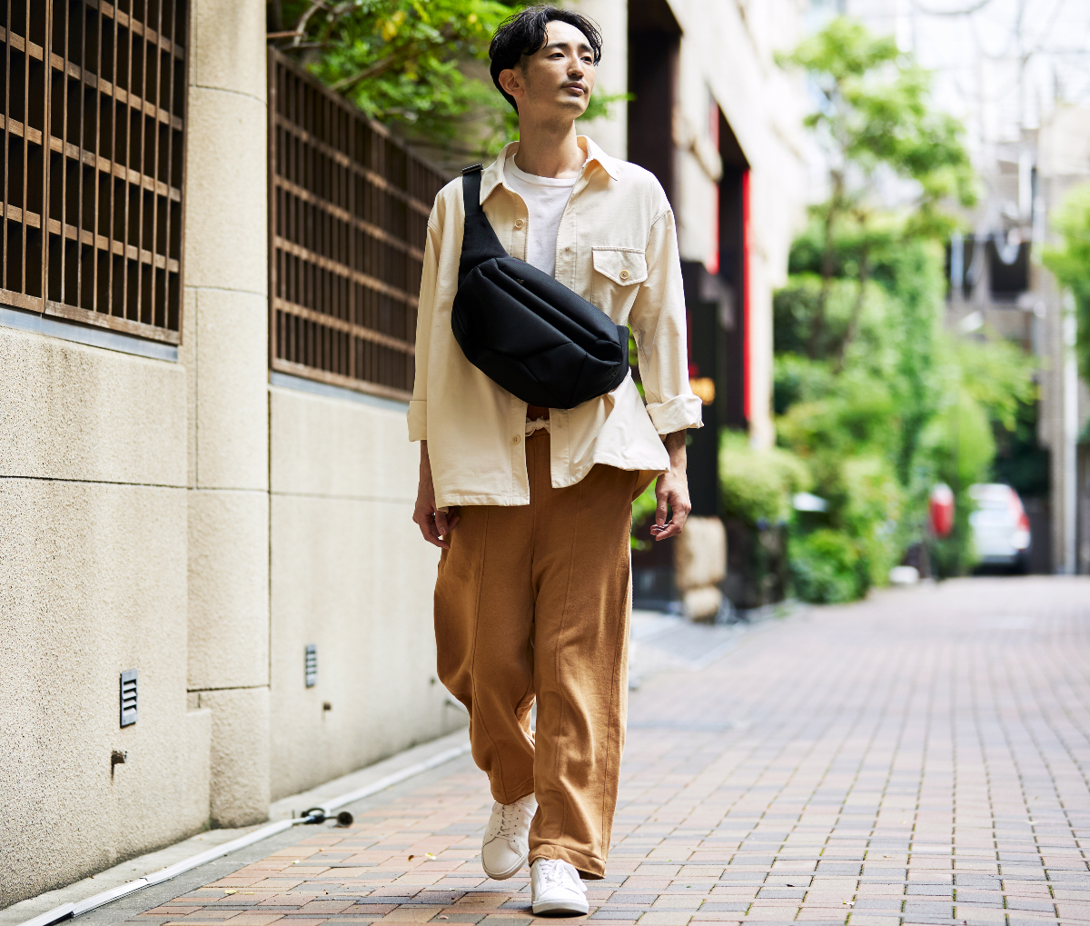 「足るを知る者は富む」「これで十分」というメッセージを込めたものづくりを通して、地球に優しいライフスタイルを提案するブランド。ノンケミカル・ケミカルフリーの環境に優しい「大人の部屋着」|MONOEARTH(モノアース)