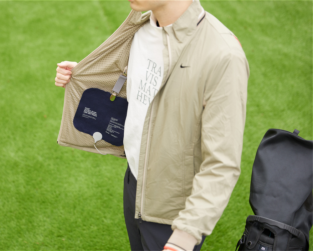 ブランケットと一緒に使用すれば、より発熱効果を発揮｜クリップ付きで服に仕込める！銀ナノインクで温める特許技術の「USBウェアラブルヒーター」｜INKO（インコ）