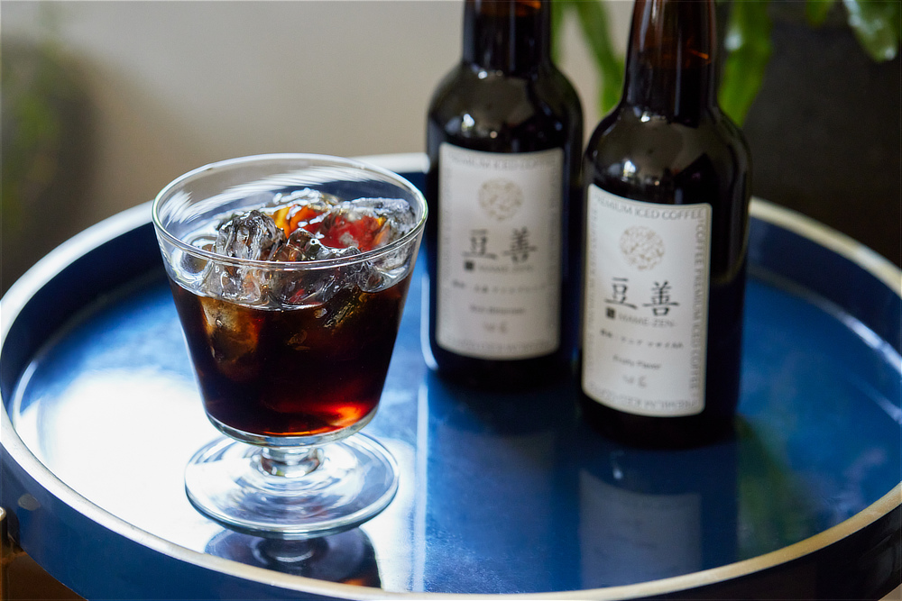 《アイスコーヒー 無糖 330ml×2種》スペシャルティコーヒー使用、ストレートで楽しむ「プレミアムアイスコーヒー」|Espresso Tokyo×豆善