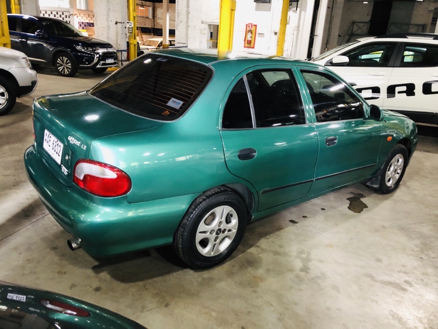 Hyundai accent 1997