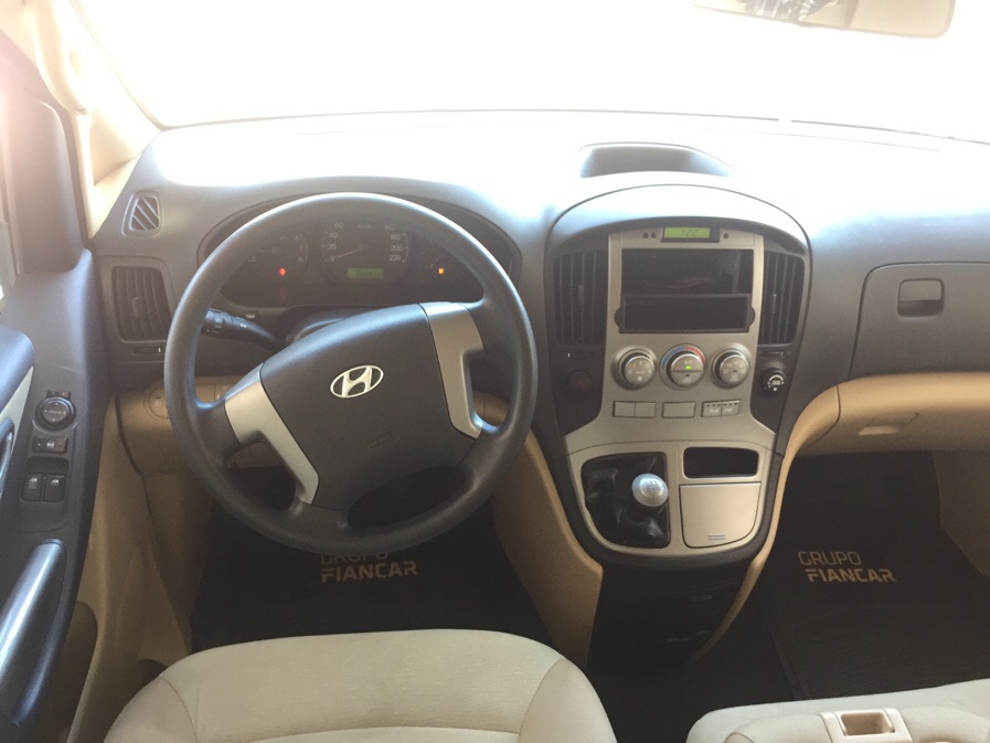 Hyundai h1 интерьер