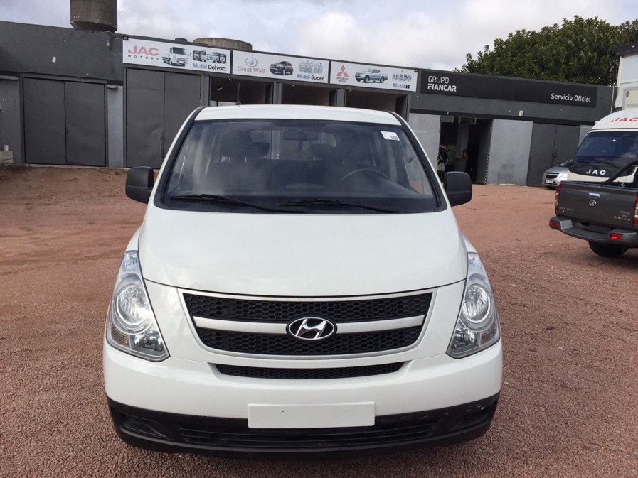 Hyundai h1 2010