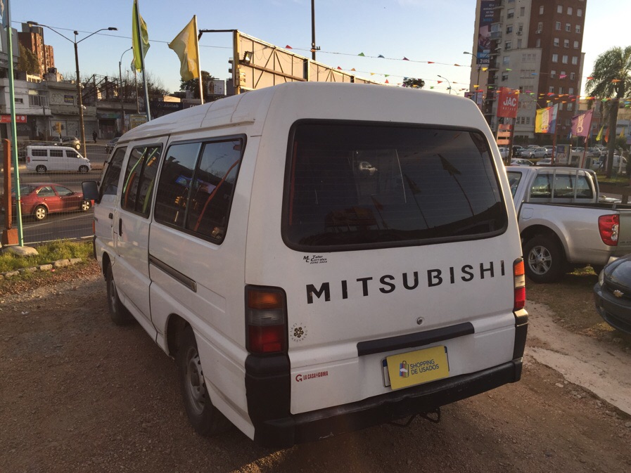 Микроавтобус мицубиси l300