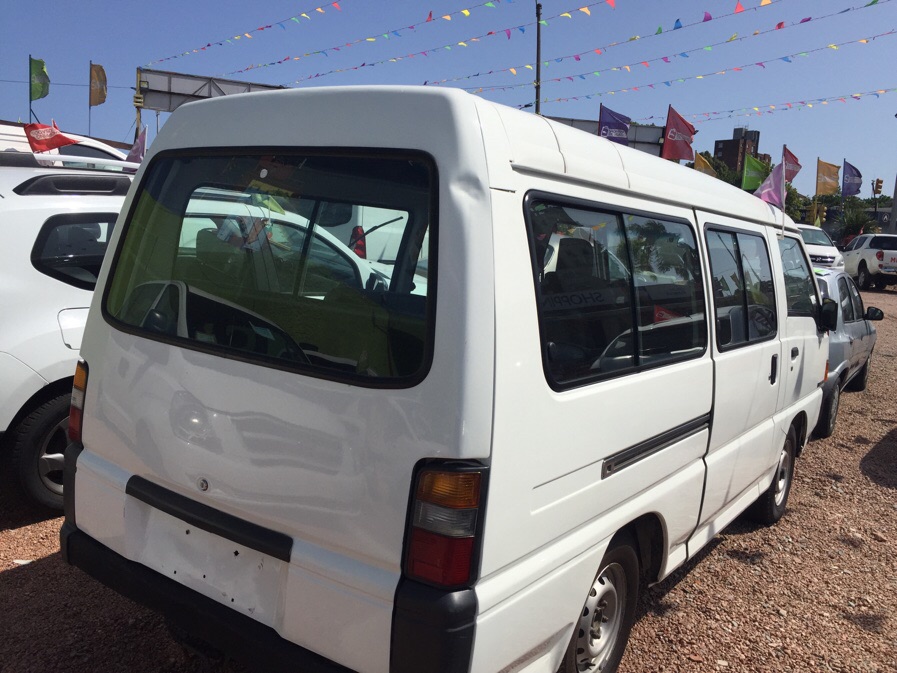 Микроавтобус мицубиси l300