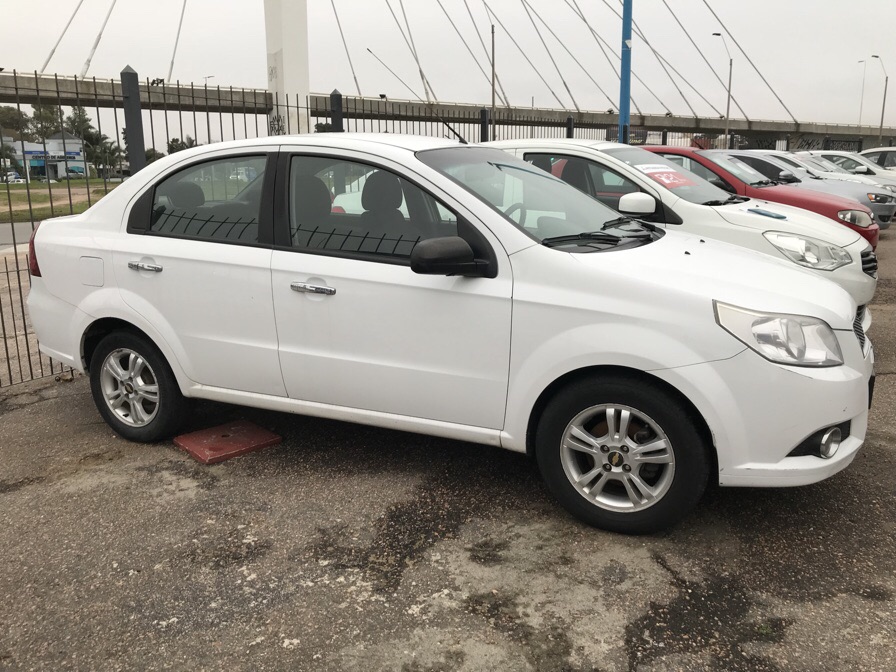Chevrolet aveo 2012 автомат