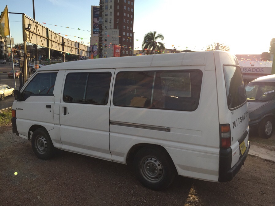 Микроавтобус мицубиси l300