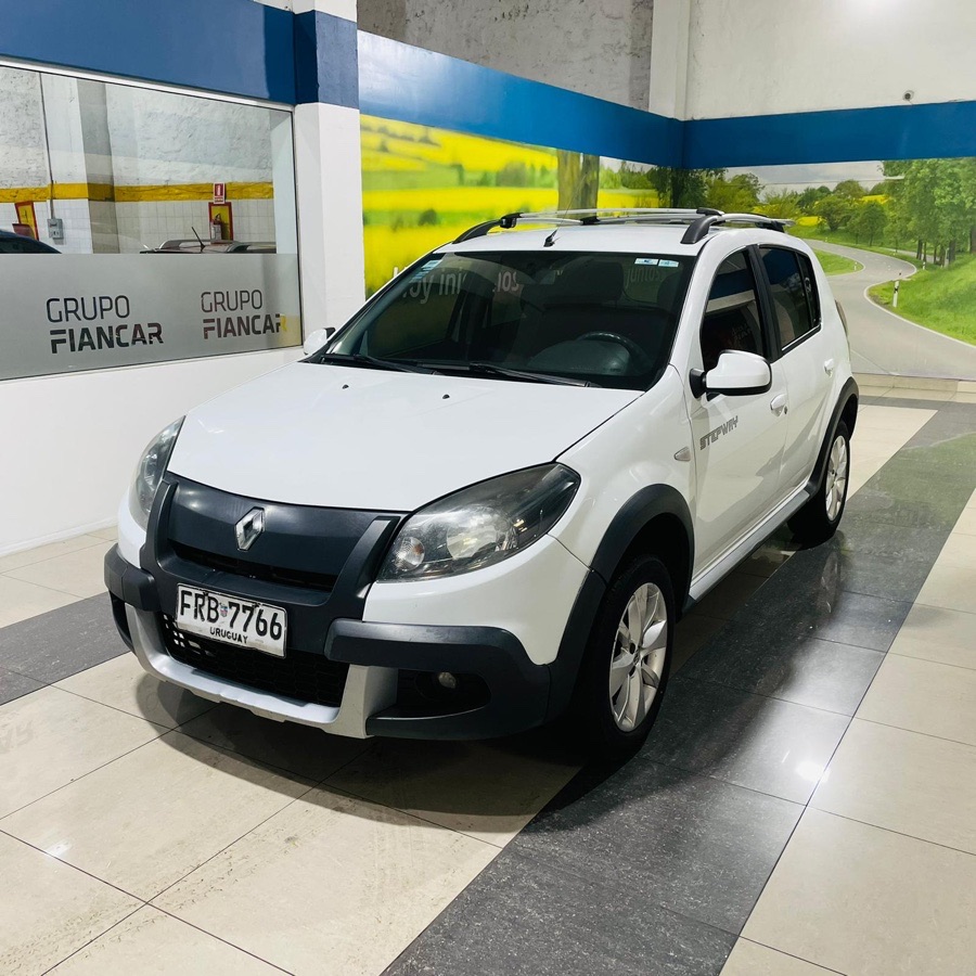 Renault sandero stepway 2013