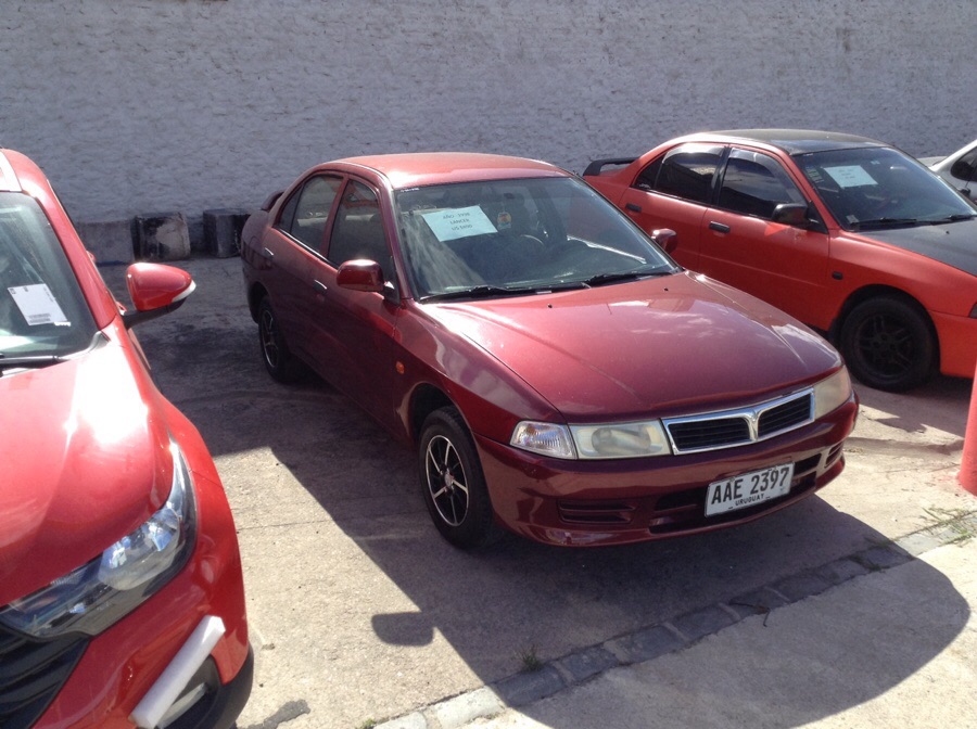 Mitsubishi lancer 1998